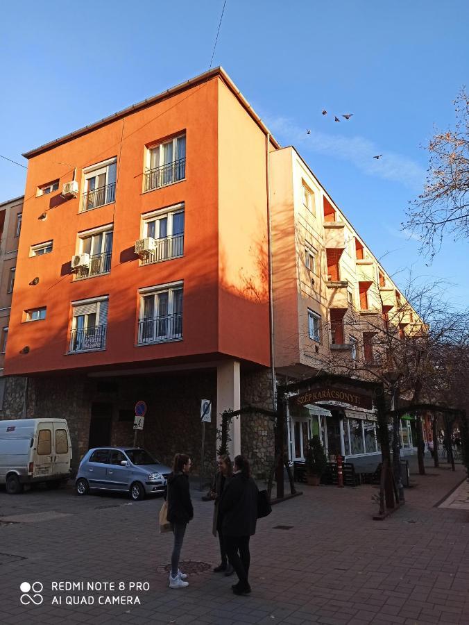 Centrum 2 Apartman Szolnok Extérieur photo