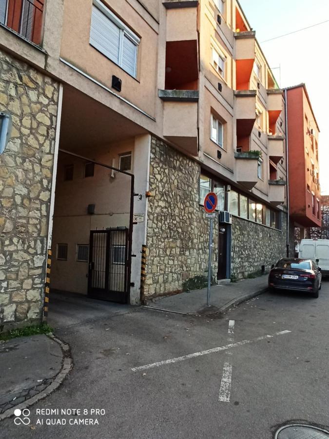 Centrum 2 Apartman Szolnok Extérieur photo